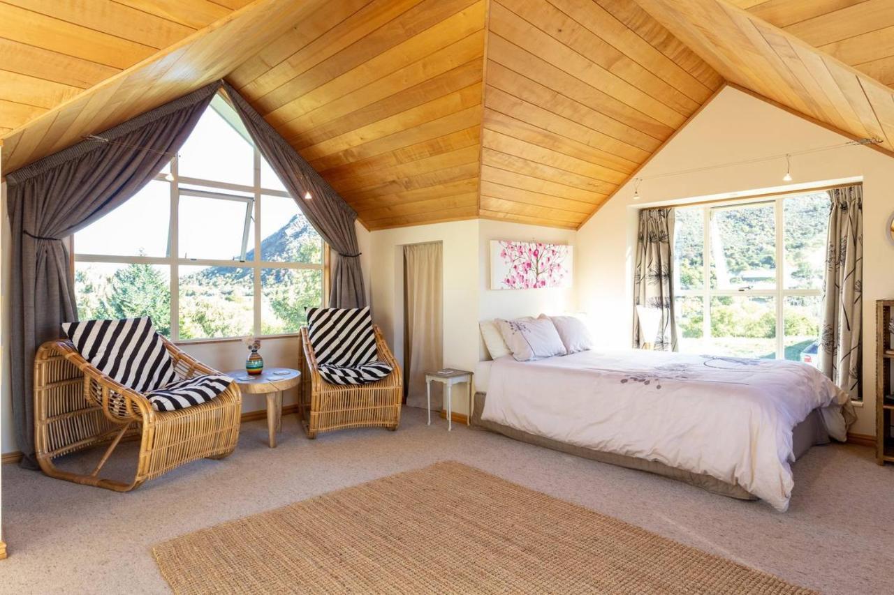 Hotel Riverside Retreat Queenstown Exterior foto