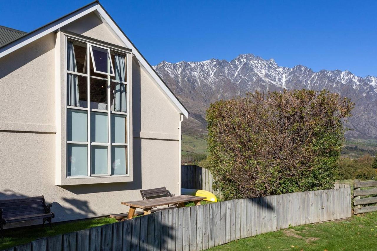 Hotel Riverside Retreat Queenstown Exterior foto